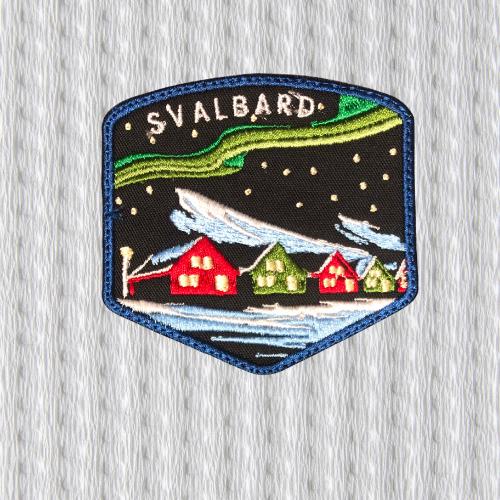 Svalbard Embroidered Patch – Arctic Aurora Borealis Badge, Polar Night Village Patch, Nordic Adventure Souvenir