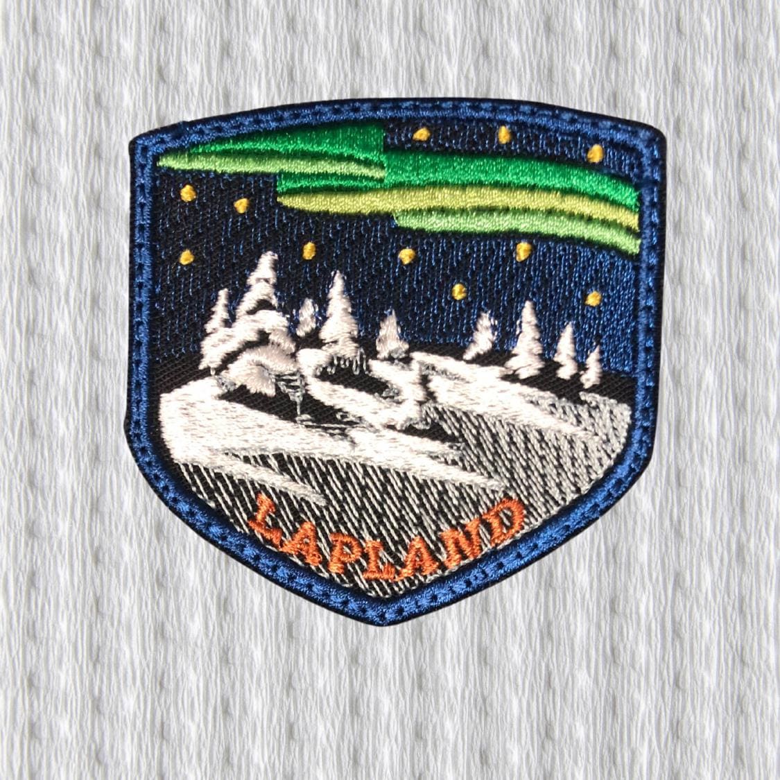 Lapland Aurora Borealis Embroidered Patch – Arctic Winter Landscape Iron On Badge