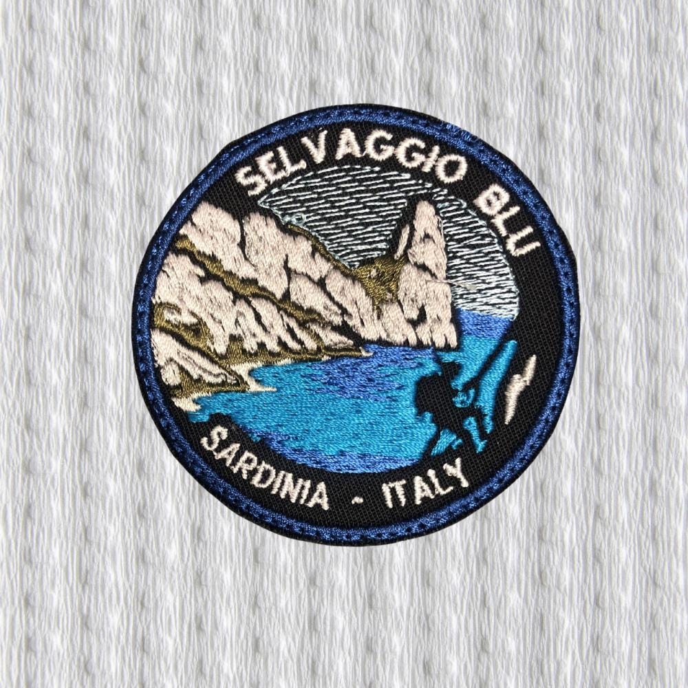 Selvaggio Blu Patch – Sardinia Hiking Trail Embroidered Patch – Sardegna Cliffs Trekking Badge – Italy Outdoor Gift