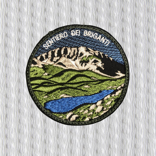 Sentiero dei Briganti Patch – Lago della Duchessa Hiking Badge – Italy Trail Patch ~100 km – Embroidered Mountain Patch