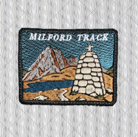 Milford Track Patch, New Zealand Hiking Patch, Fiordland Trekking Badge, Mountain Trail Souvenir, Outdoor Backpack Patch